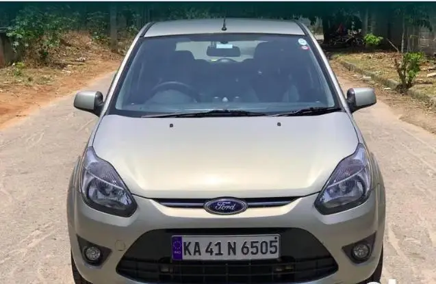 Ford Figo ZXI DURATEC 1.2 2010