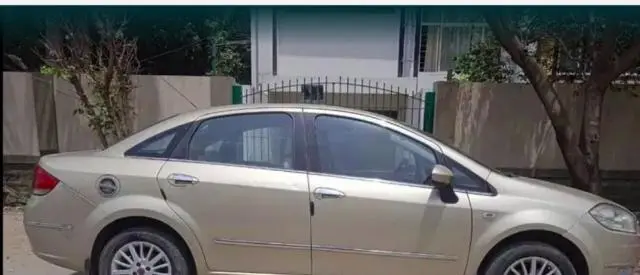 Fiat Linea EMOTION 1.3 2009