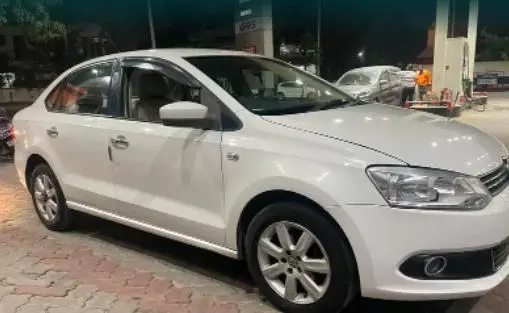 Volkswagen Vento 1.6L Highline 2010
