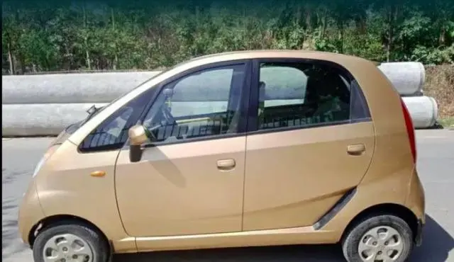 Tata Nano Twist XT 2014