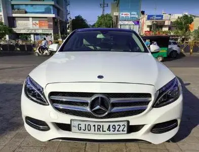 Mercedes-Benz C-Class 220 CDI AVANTGARDE AT 2015