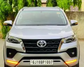 Toyota Fortuner 2.8 4x2 AT 2021