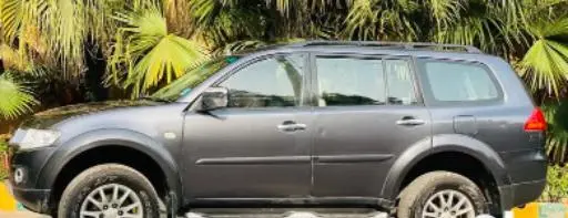 Mitsubishi Pajero Sport 4X4 2013