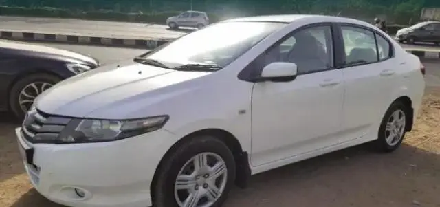 Honda City 1.5 S MT 2010