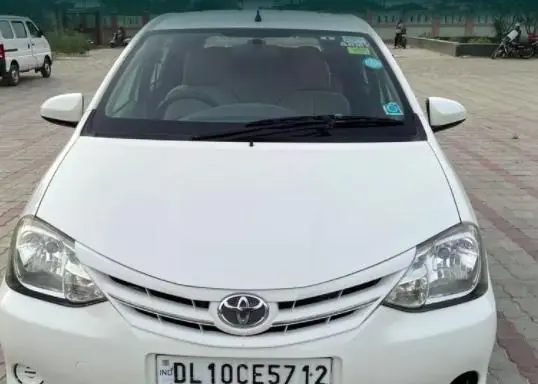 Toyota Etios Liva GD 2013