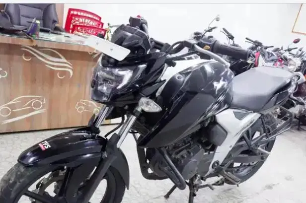 TVS Apache RTR 160 4V FI 2018