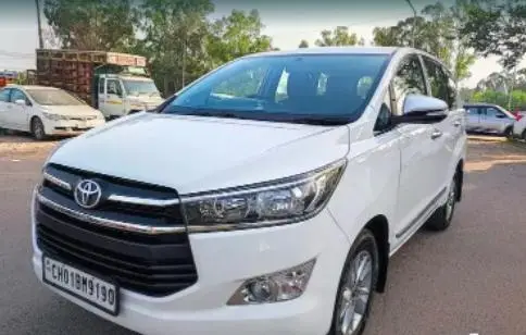 Toyota Innova Crysta 2.8 GX 7 Seater 2017