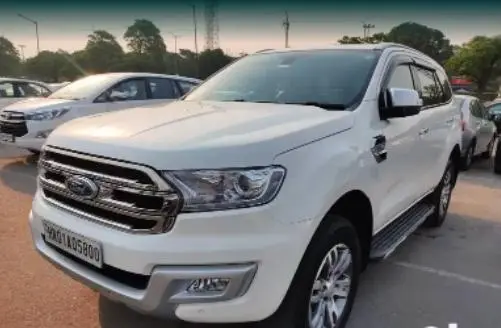 Ford Endeavour Titanium 3.2 4x4 AT 2017