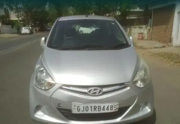 Hyundai Eon Magna 2013