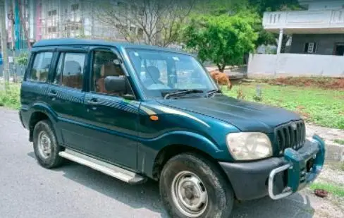 Mahindra Scorpio LX 2002