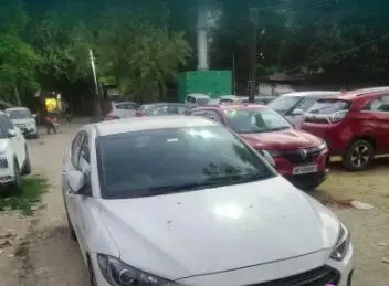 Hyundai Elantra 1.6 SX MT 2017