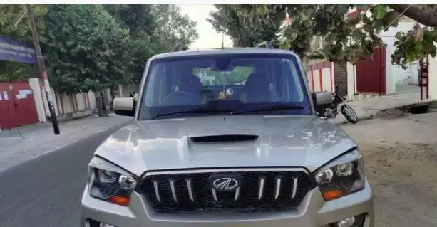 Mahindra Scorpio S10 1.99 mHawk 2015