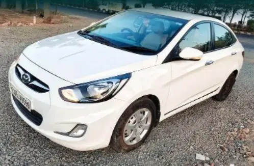 Hyundai Verna 1.4 VTVT 2012