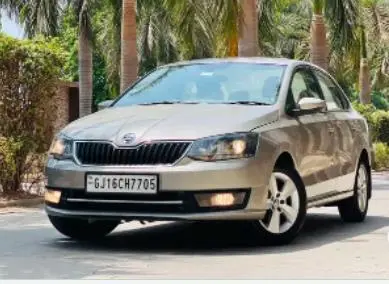 Skoda Rapid 1.5 TDI STYLE MT 2017