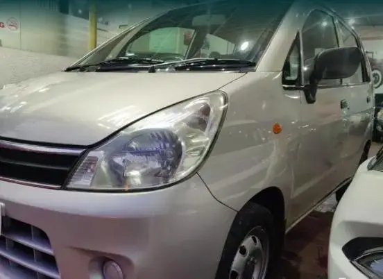 Maruti Suzuki Zen Estilo LXi 2011