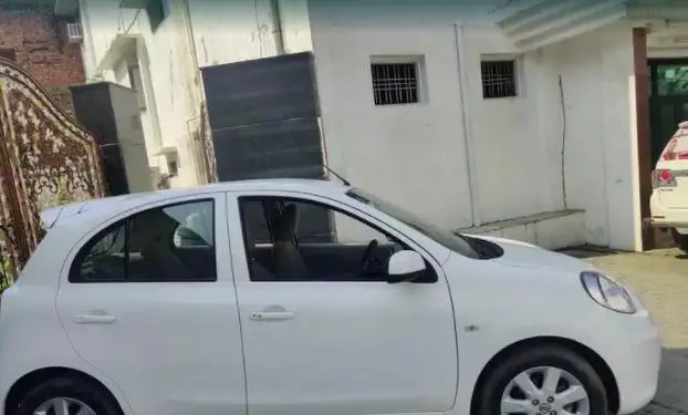 Nissan Micra XV PREMIUM DIESEL 2013