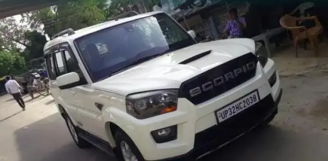 Mahindra Scorpio S10 7 Seater 2016