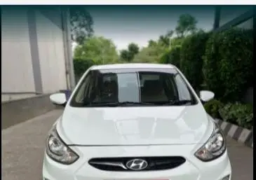 Hyundai Verna 1.6 CRDI SX 2011