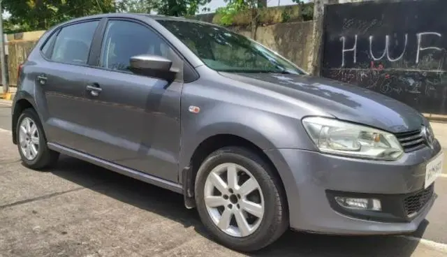 Volkswagen Polo Highline 1.2L (P) 2011