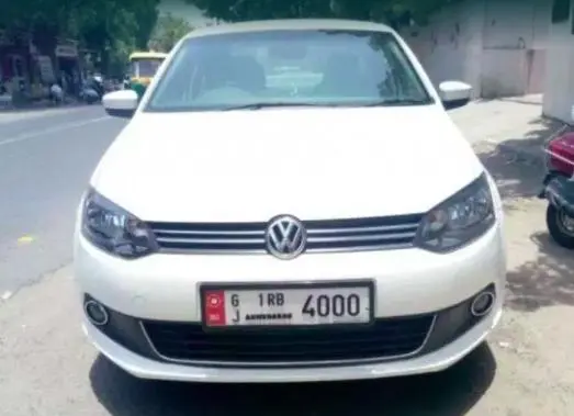 Volkswagen Vento 1.6 MPI Highline Plus 2013