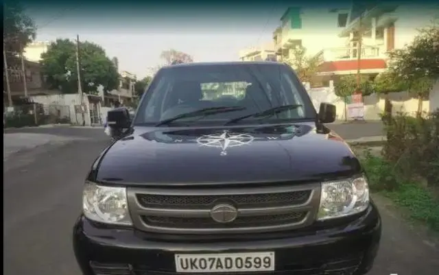 Tata Safari 4x2 LX DICOR 2010