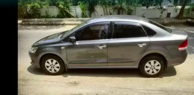 Volkswagen Vento Trendline Petrol 2013
