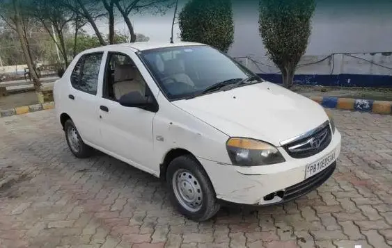 Tata Indigo eCS LS CR4 2014