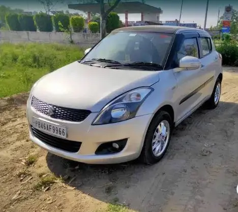 Maruti Suzuki Swift VXi 2012