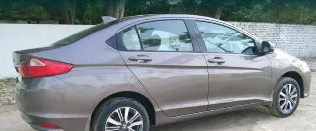 Honda City 1.5 E MT i-VTEC 2014