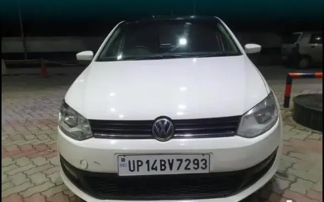 Volkswagen Polo Comfortline 1.2L (D) 2012