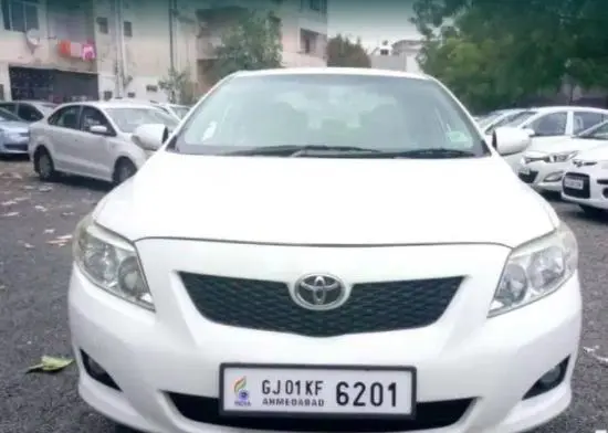 Toyota Corolla Altis 1.8 J 2011