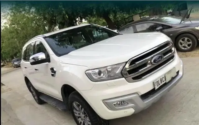 Ford Endeavour Titanium 3.2 4x4 AT 2017