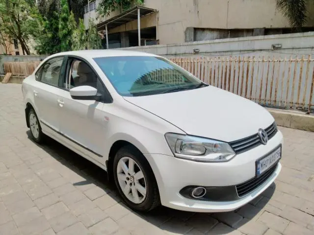 Volkswagen Vento 1.6L Highline 2011