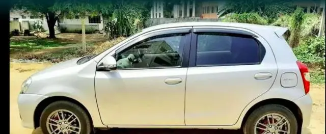 Toyota Etios Liva VX Dual Tone 2018