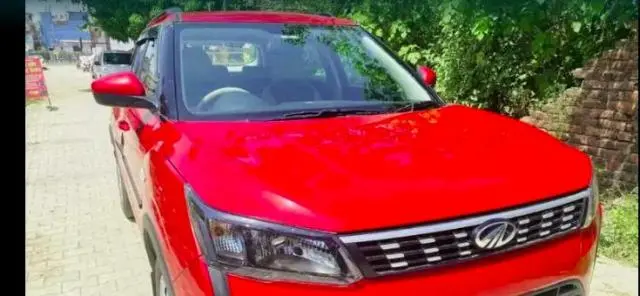 Mahindra XUV300 W6 Petrol BS6 2021
