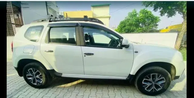 Renault Duster RXZ 1.3 Turbo Petrol BS6 2021