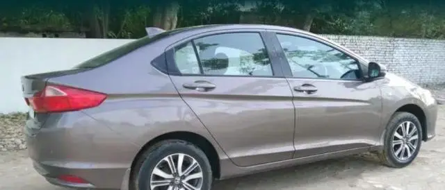 Honda City 1.5 E MT i-VTEC 2014