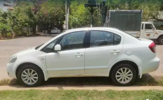 Maruti Suzuki SX4 ZXI 2010