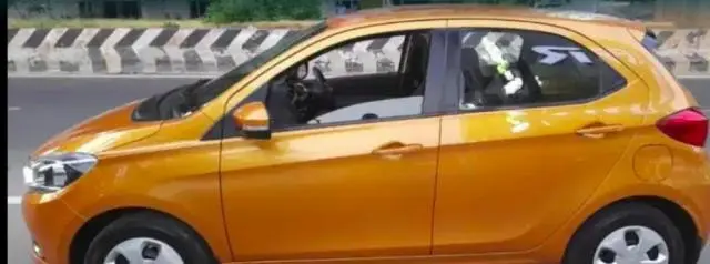 Tata Tiago Revotron XZ 2016