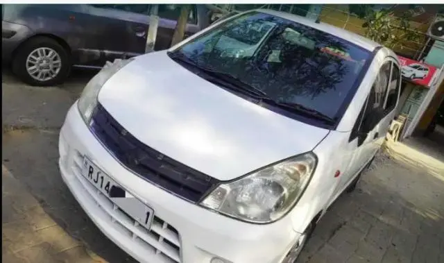 Maruti Suzuki Zen Estilo LXi 2009