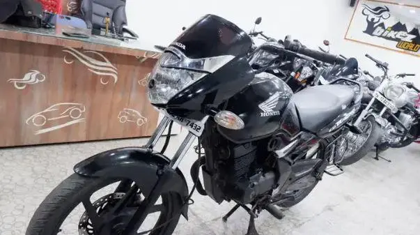 Honda CB Unicorn 160 STD 2016