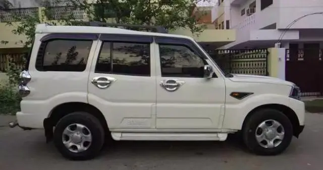 Mahindra Scorpio S2 2015