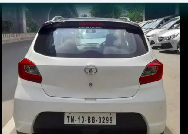 Tata Tiago Wizz Edition Petrol 2017