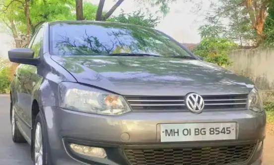 Volkswagen Polo Highline 1.2L (P) 2013