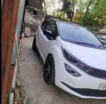 Tata Altroz XZ Diesel 2021