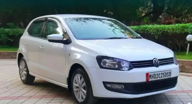 Volkswagen Polo Highline 1.2L (P) 2013