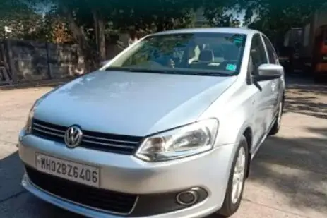 Volkswagen Vento Highline Petrol AT 2011