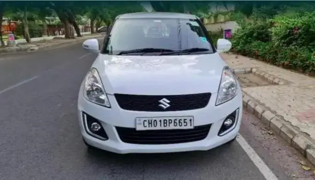Maruti Suzuki Swift VXi 2017