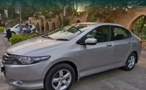 Honda City V AT Petrol 2012