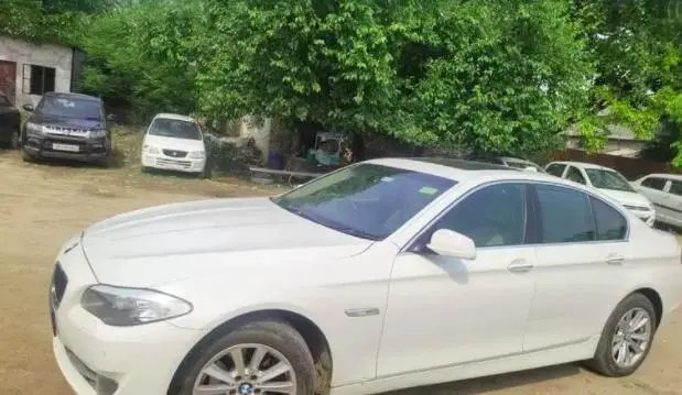 BMW 5 Series 520D LUXURY LINE 2012